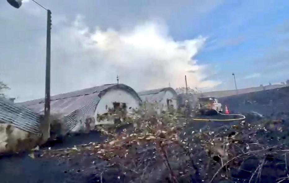 Incendio afecta bodegas de barriles de añejamiento de la empresa de licores de Cundinamarca en Chocontá.